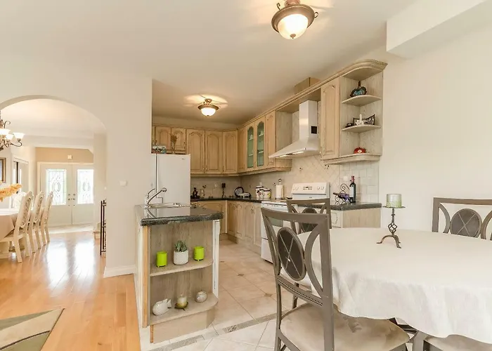 Canada Dream Vacation Apartman Srima