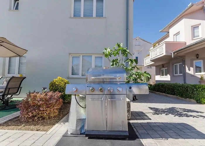 Canada Dream Vacation Srima